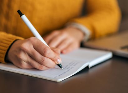 O Exame DELF/DALF na Produção Escrita: Dicas e Estratégias para 2025